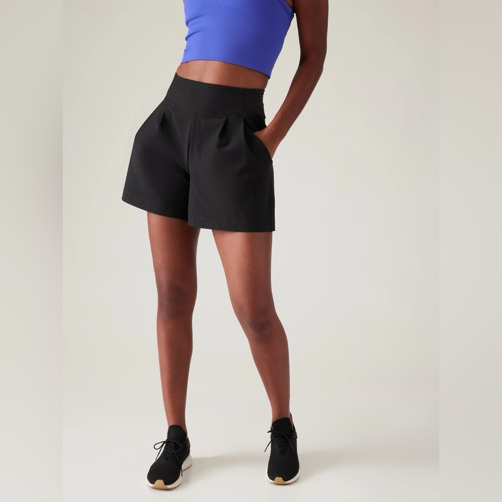 Athleta Fairway Golf Shorts Black size 4‎